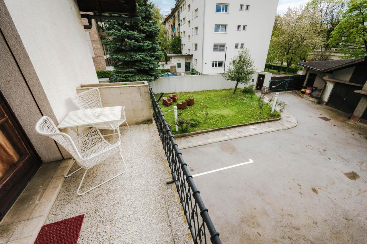 Pi House Villa Ljubljana Eksteriør bilde